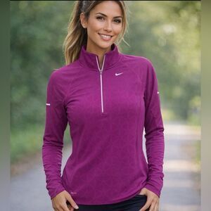 NIKE Fushia Half Zip Pullover